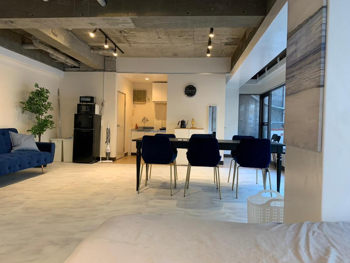 Spacious Tokyo